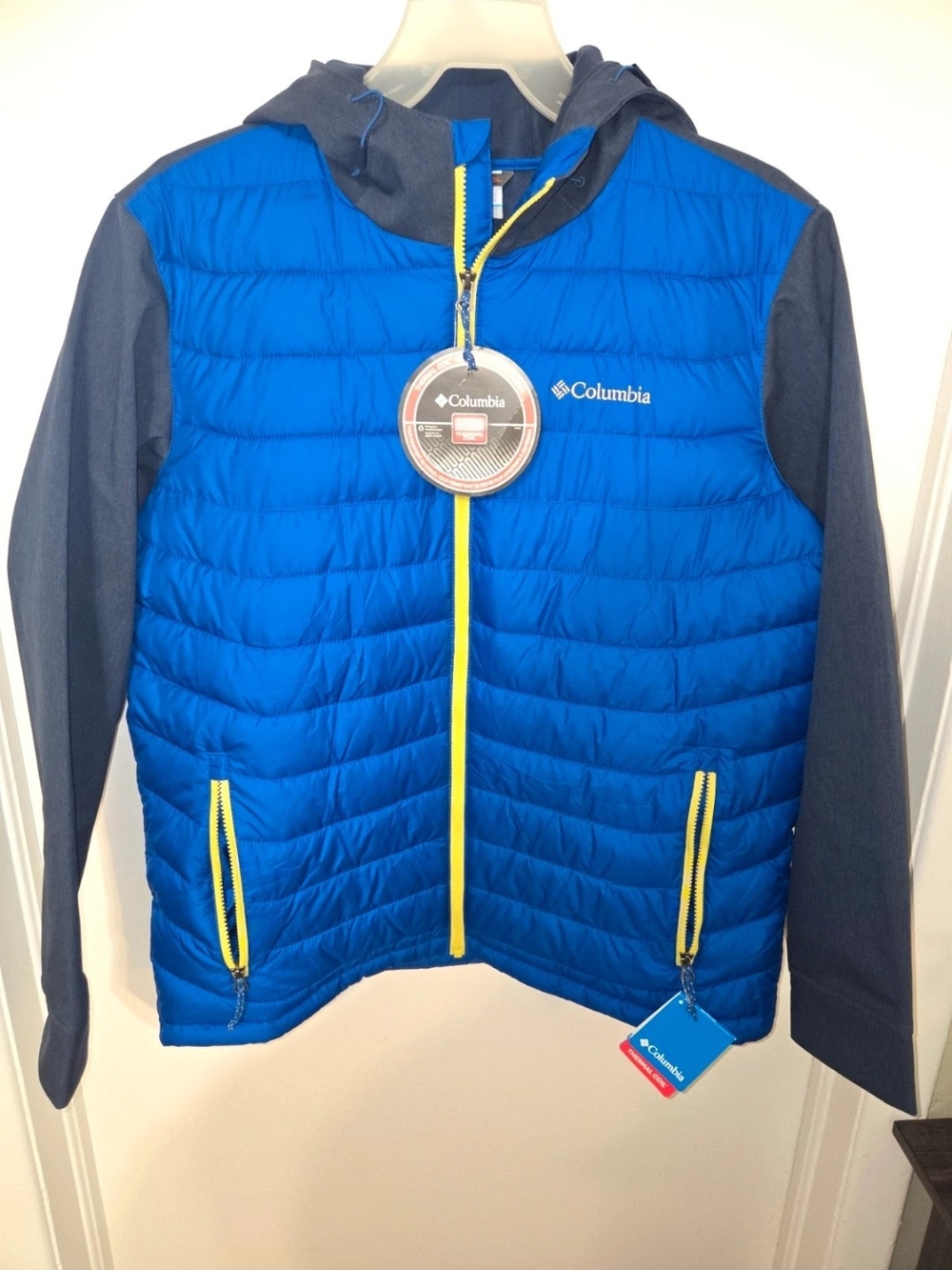 Columbia Thermal Coil Insulated Hooded Jacket size Large